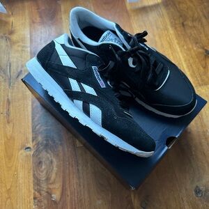 Reebok Women’s Black and White Classic Nylon Sneakers